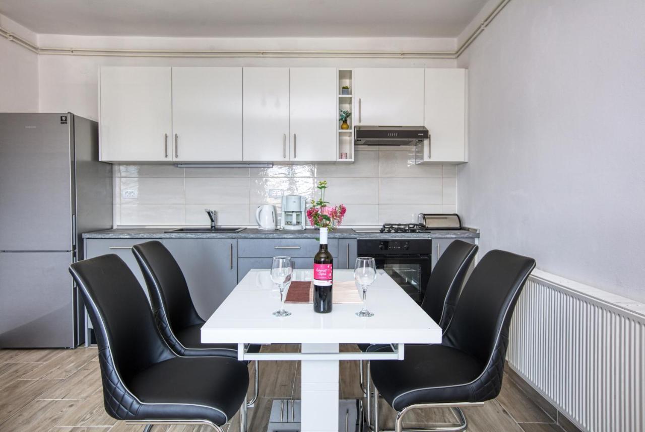 Apartment Tisno 5130C Eksteriør bilde